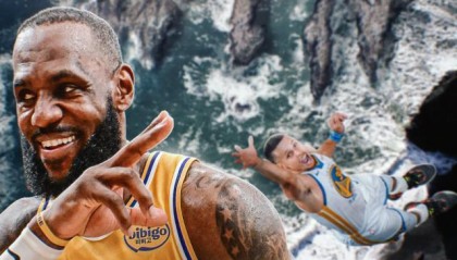 湖勇春晚一方演砸！库里生涯最差半场 8中0吞蛋